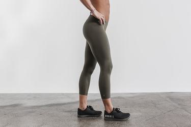 Nobull Crop Women's Tights Green | Australia (SR9630)